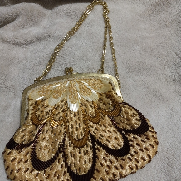 SEQUEN GOLD AND BROWN BAG👛 - Picture 2 of 3